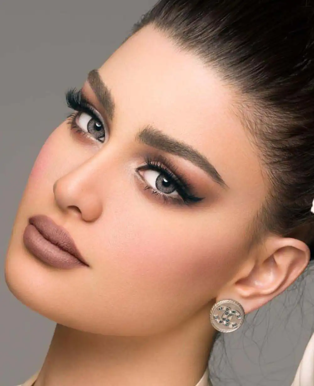 میکاپ ساده و شیک برای روزمره