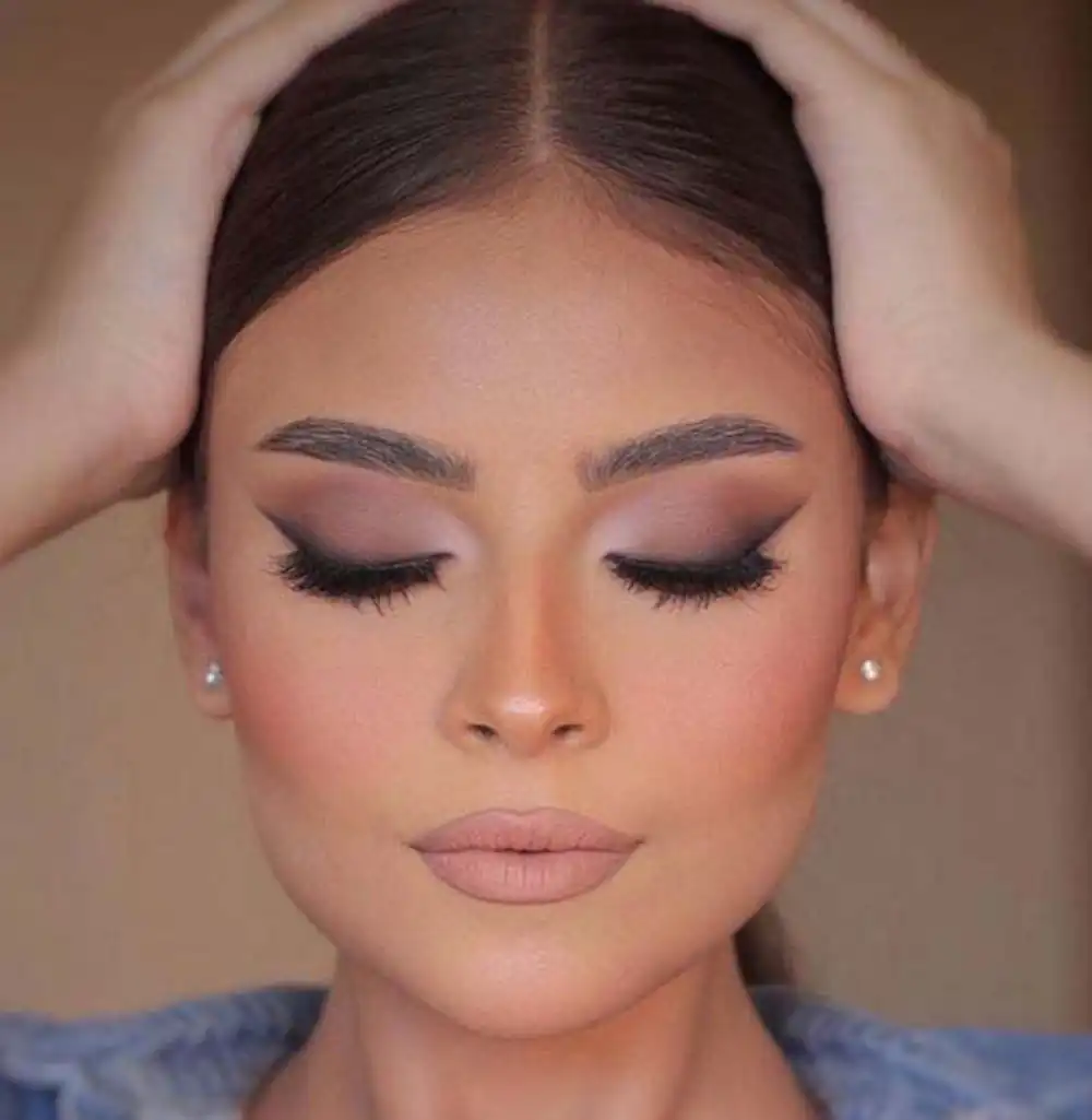 تکنیک آرایش چشم