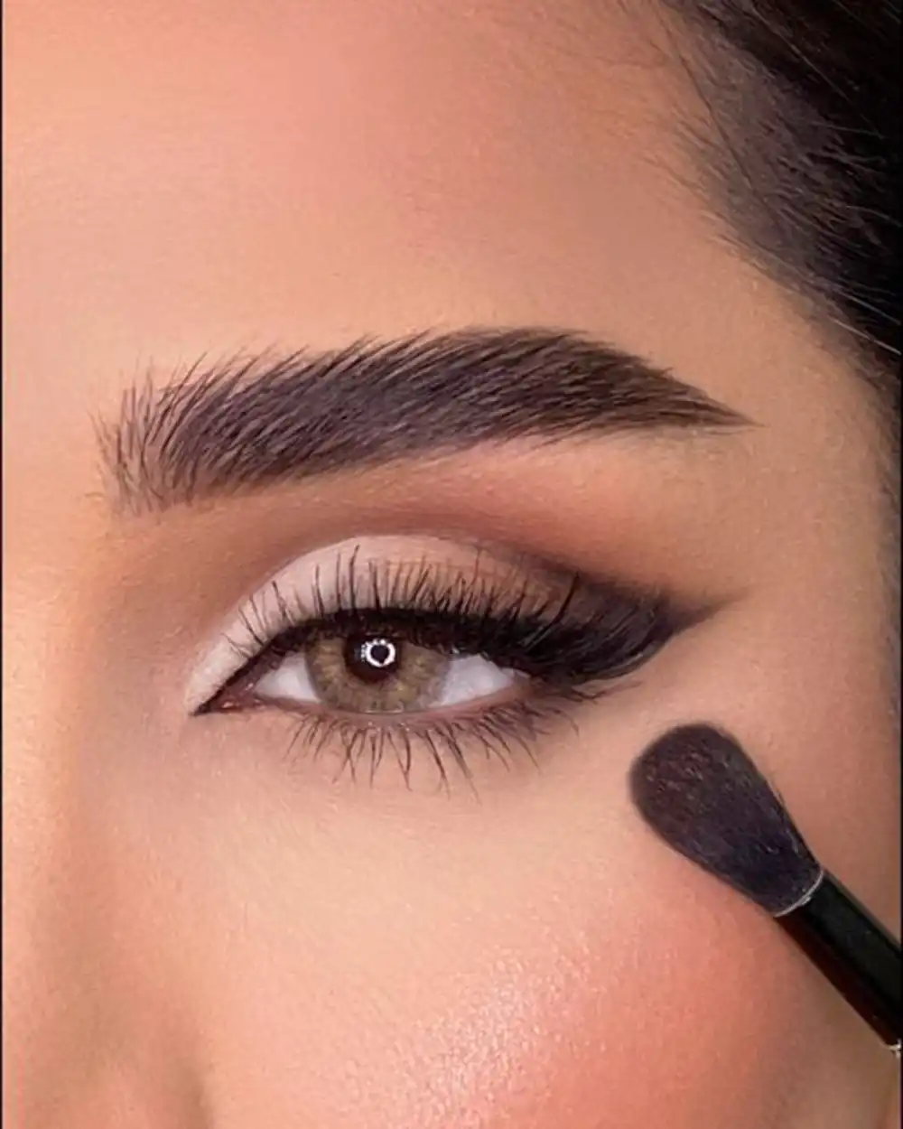 تکنیک آرایش چشم