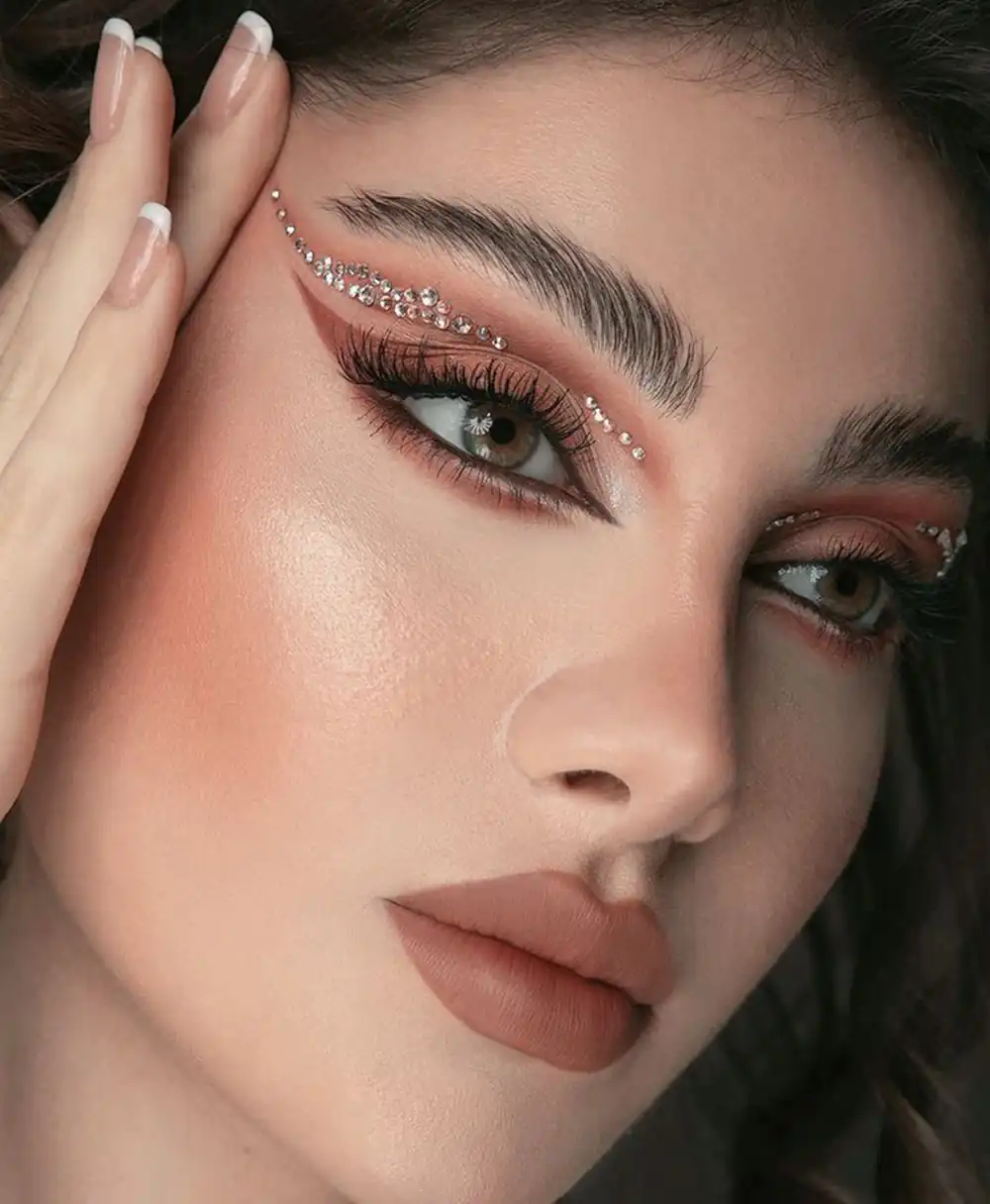 تکنیک آرایش چشم