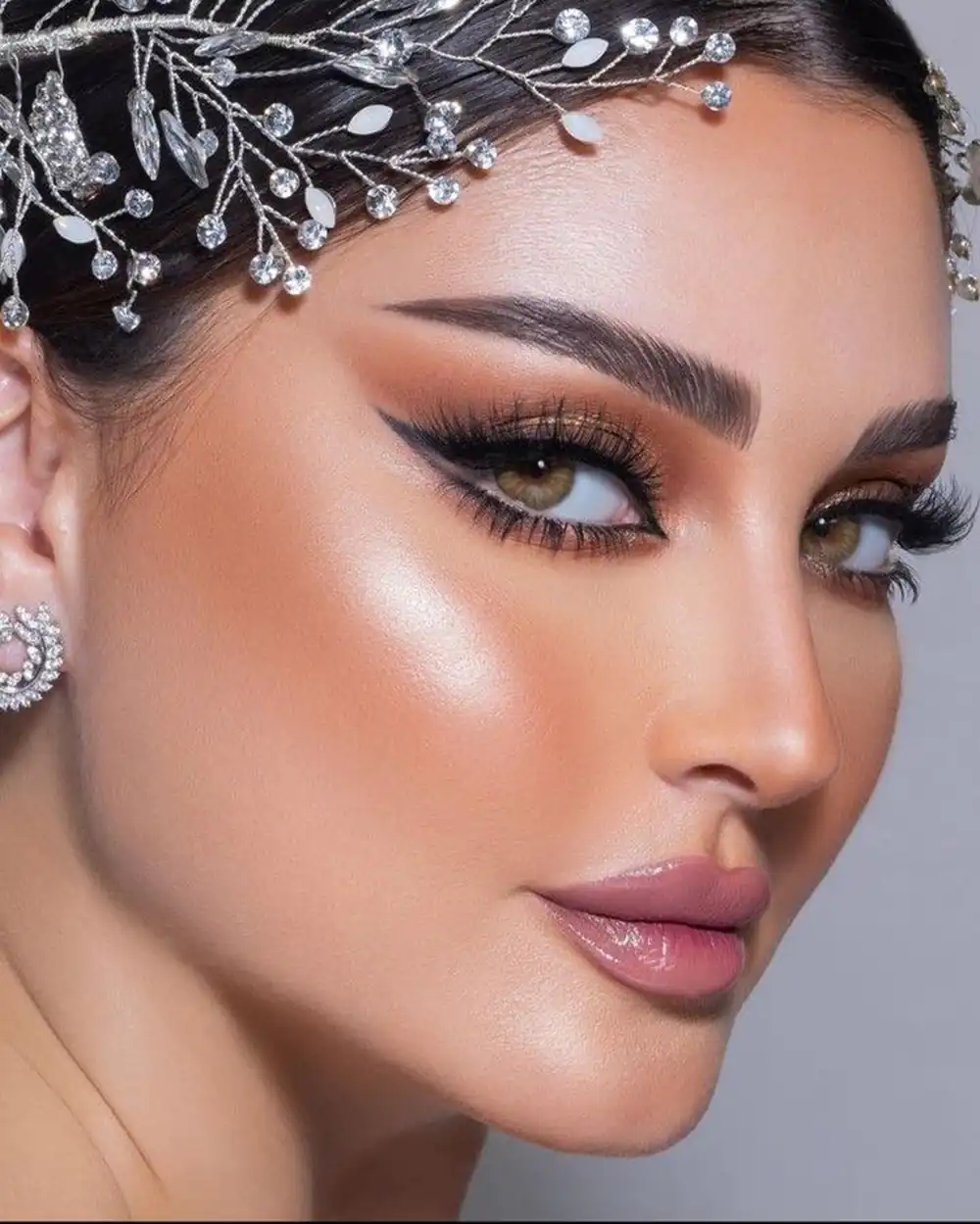 تکنیک آرایش چشم