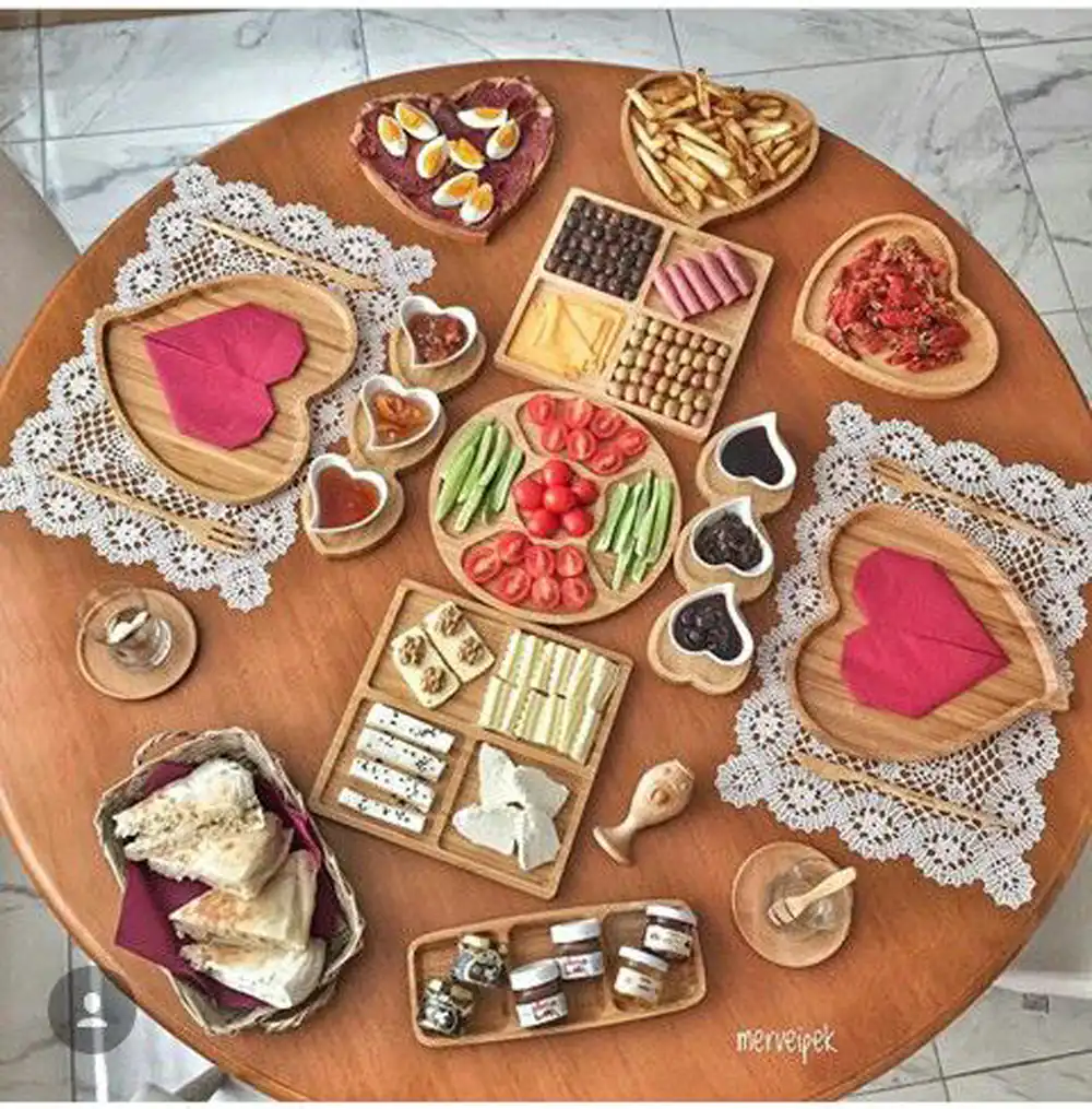 دیزاین صبحانه عاشقانه