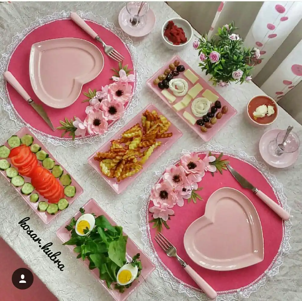 میز صبحانه رمانتیک