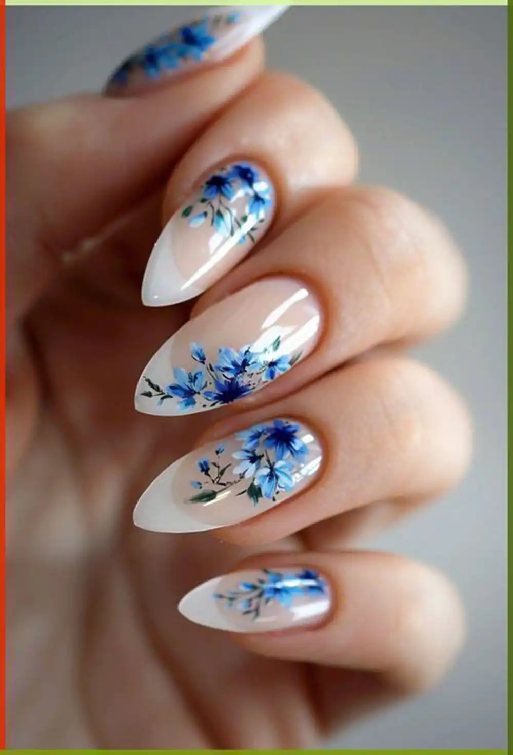 طرح ناخن گل‌دار آبی