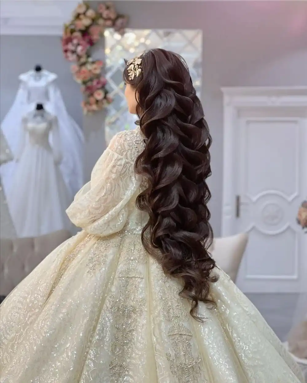 مدل موی باز حالت‌دار