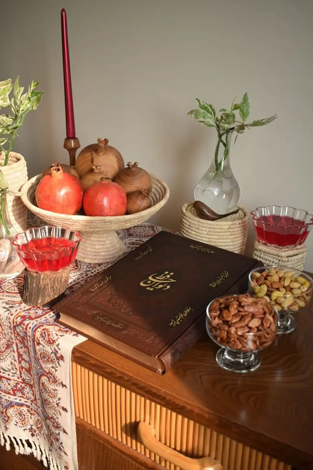 عکس سفره شب یلدا