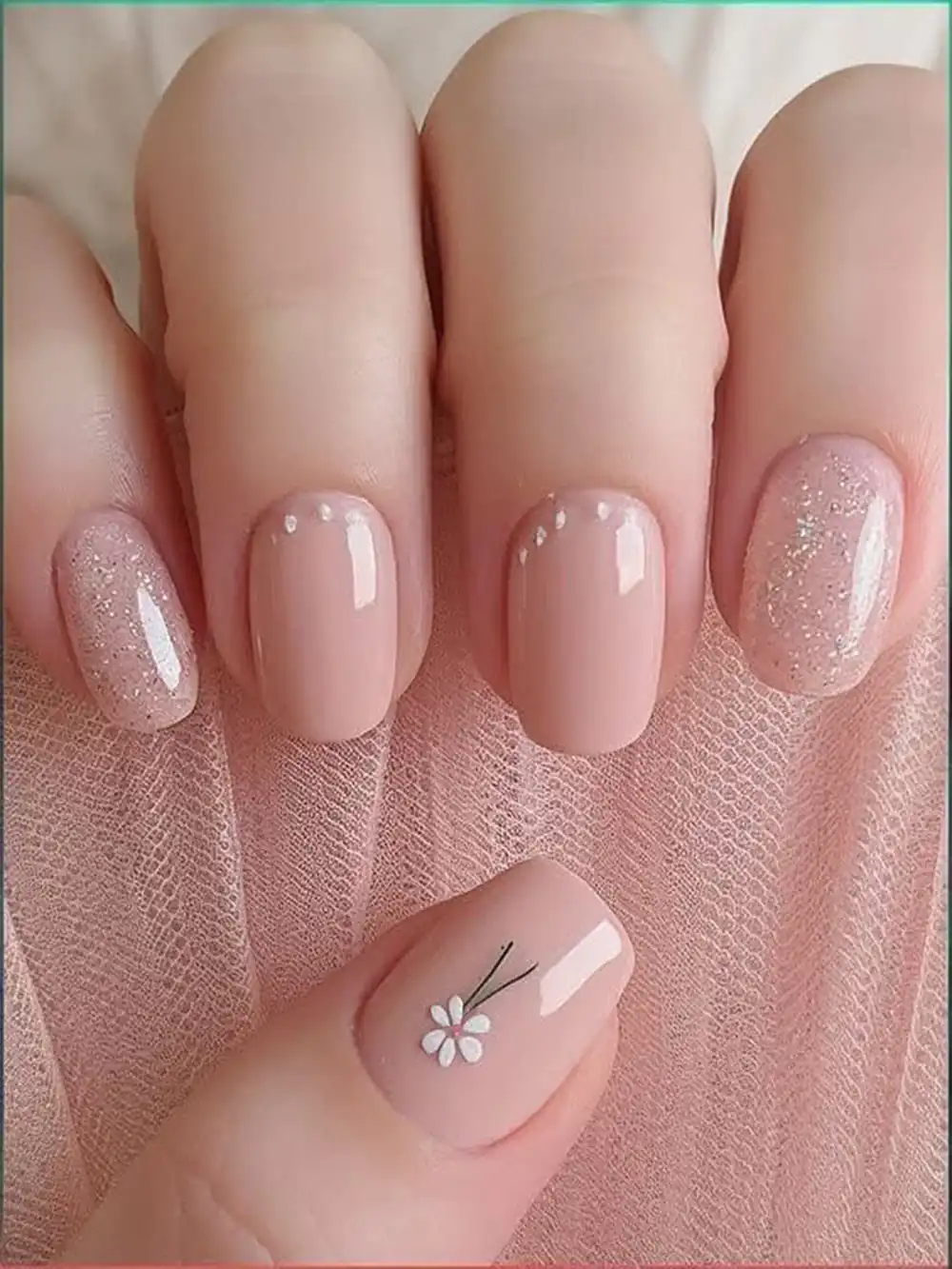 ناخن کوتاه ساده