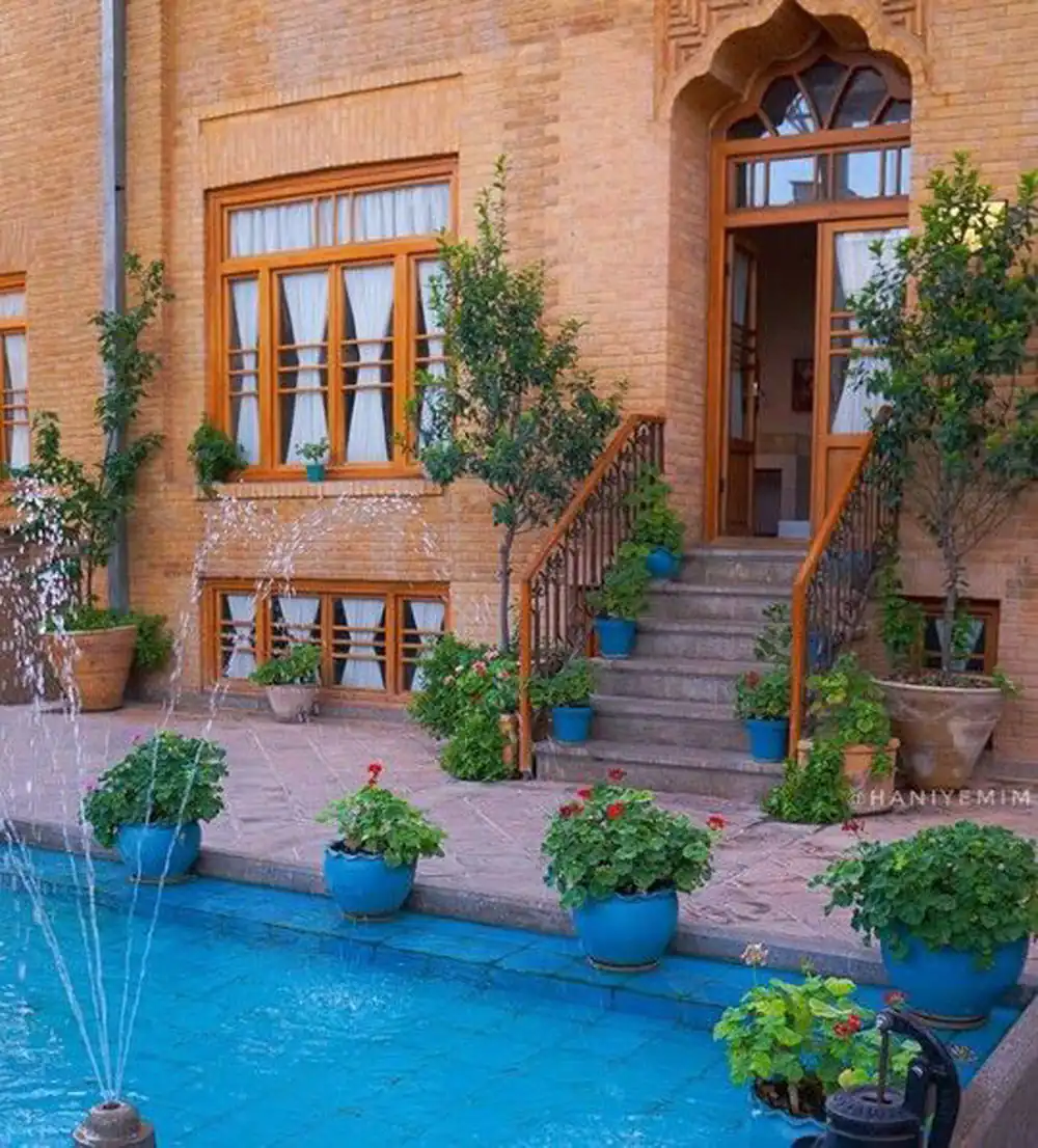 طراحی حیاط خلوت سنتی