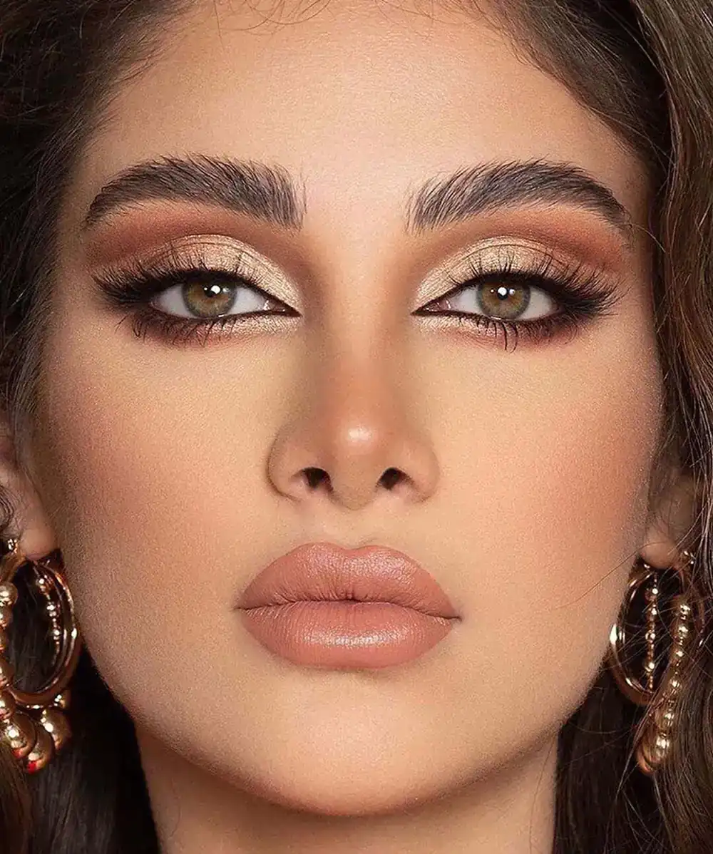 آرایش حرفه‌ای مهمانی