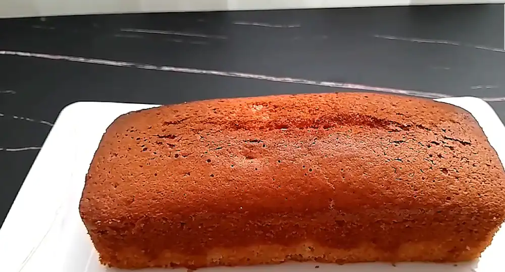طرز تهیه کیک انار یلدایی