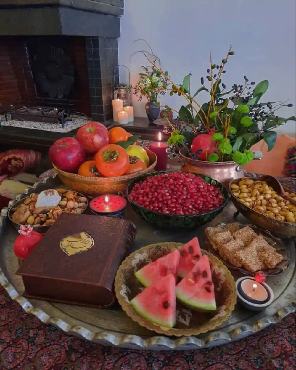  دکور میز یلدا