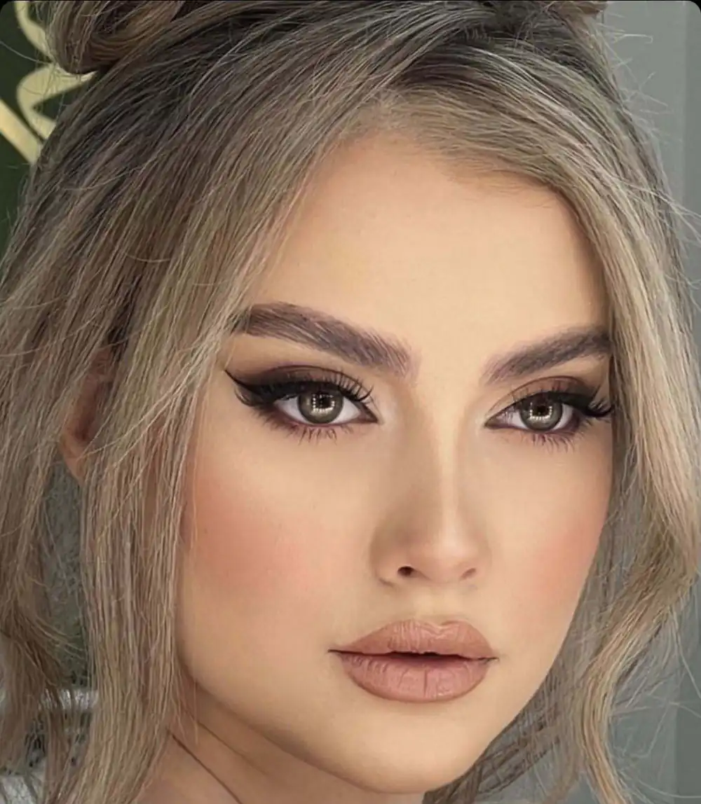 میکاپ لایت اروپایی دخترانه