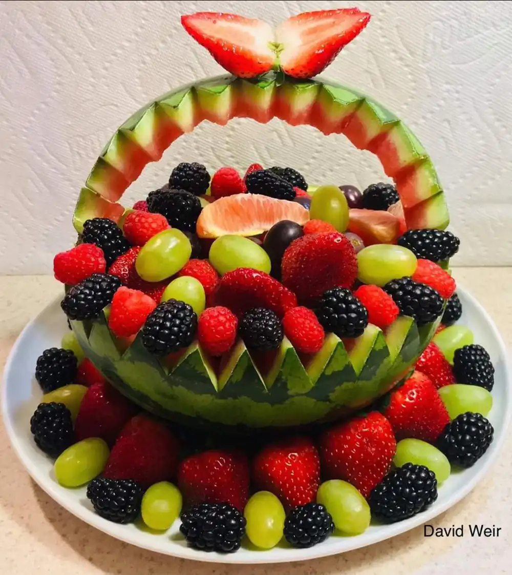 میوه آرایی شب یلدا با هندوانه
