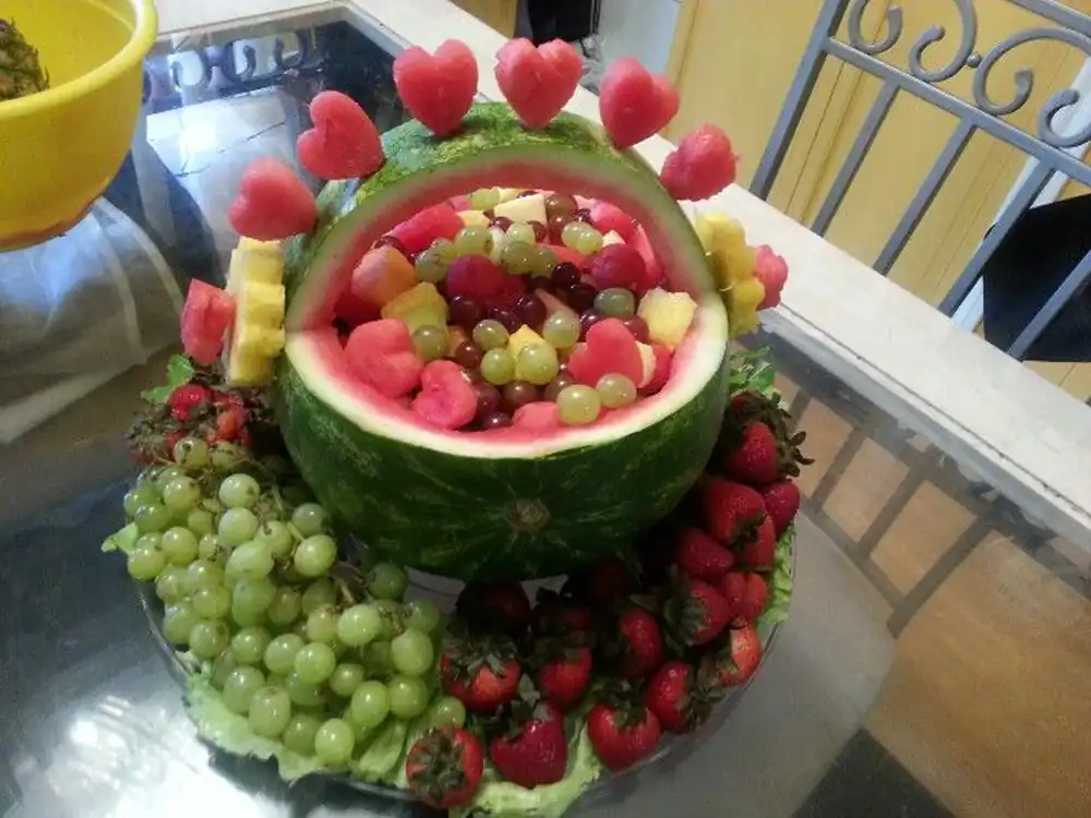 میوه آرایی شب یلدا با هندوانه