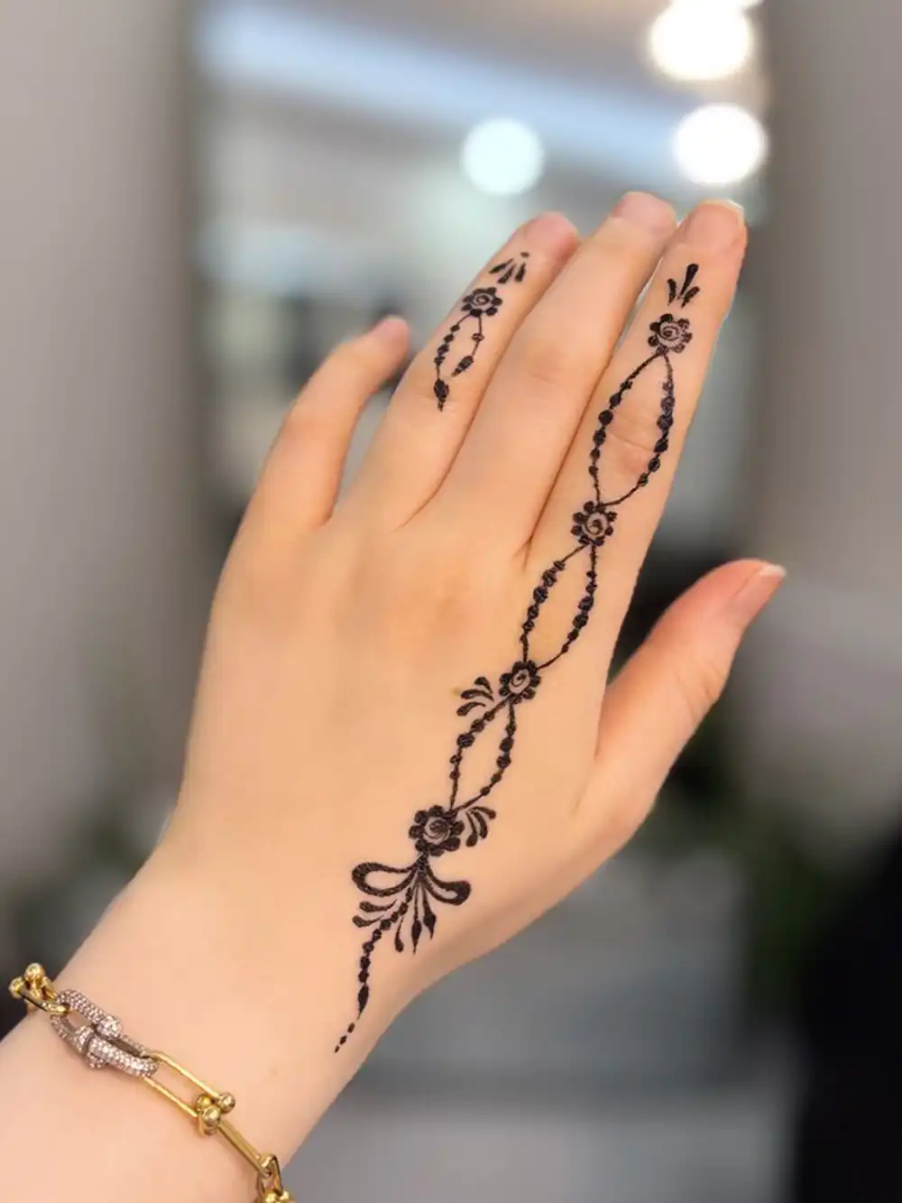 نقش حنا دخترانه