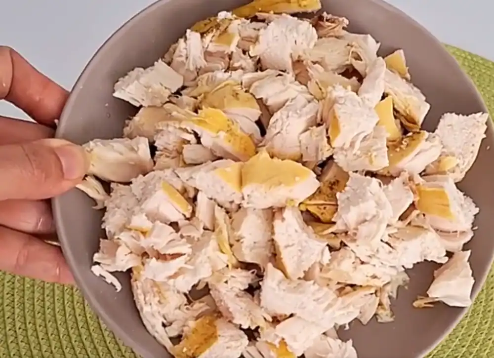 طرز تهیه ساندویچ مرغ سرد
