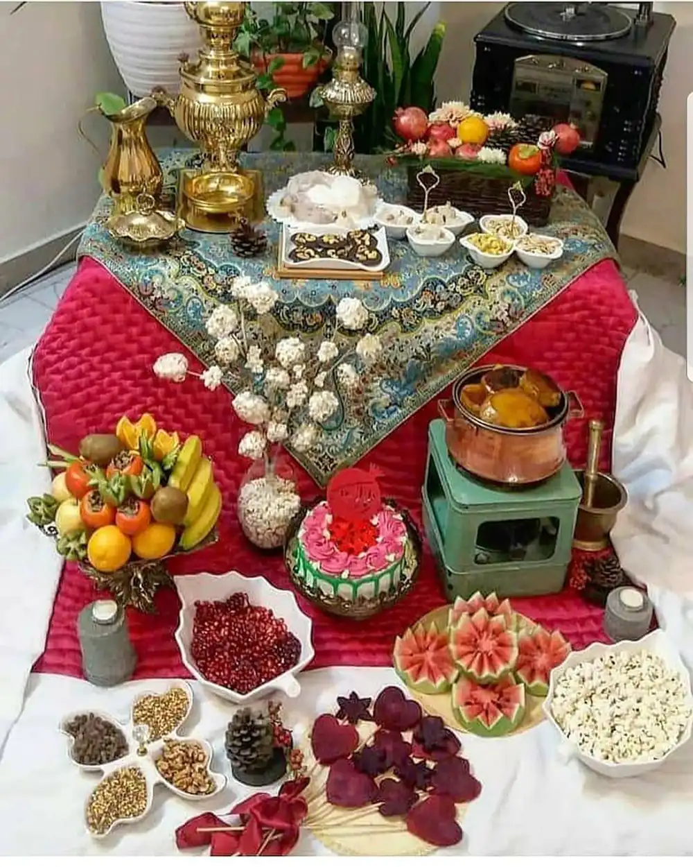 تزیینات یلدایی برای مدرسه