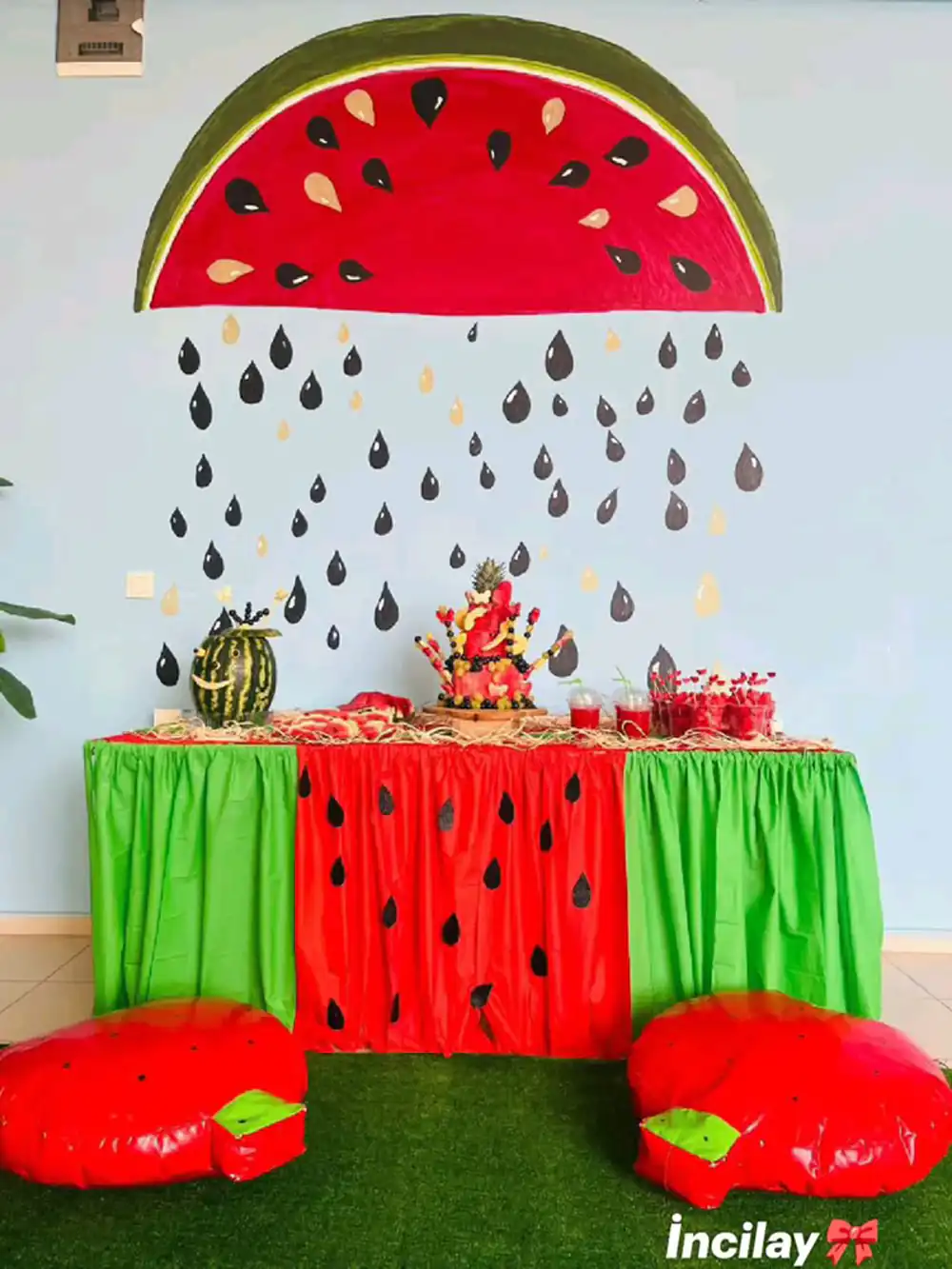 تزیینات یلدایی برای مدرسه