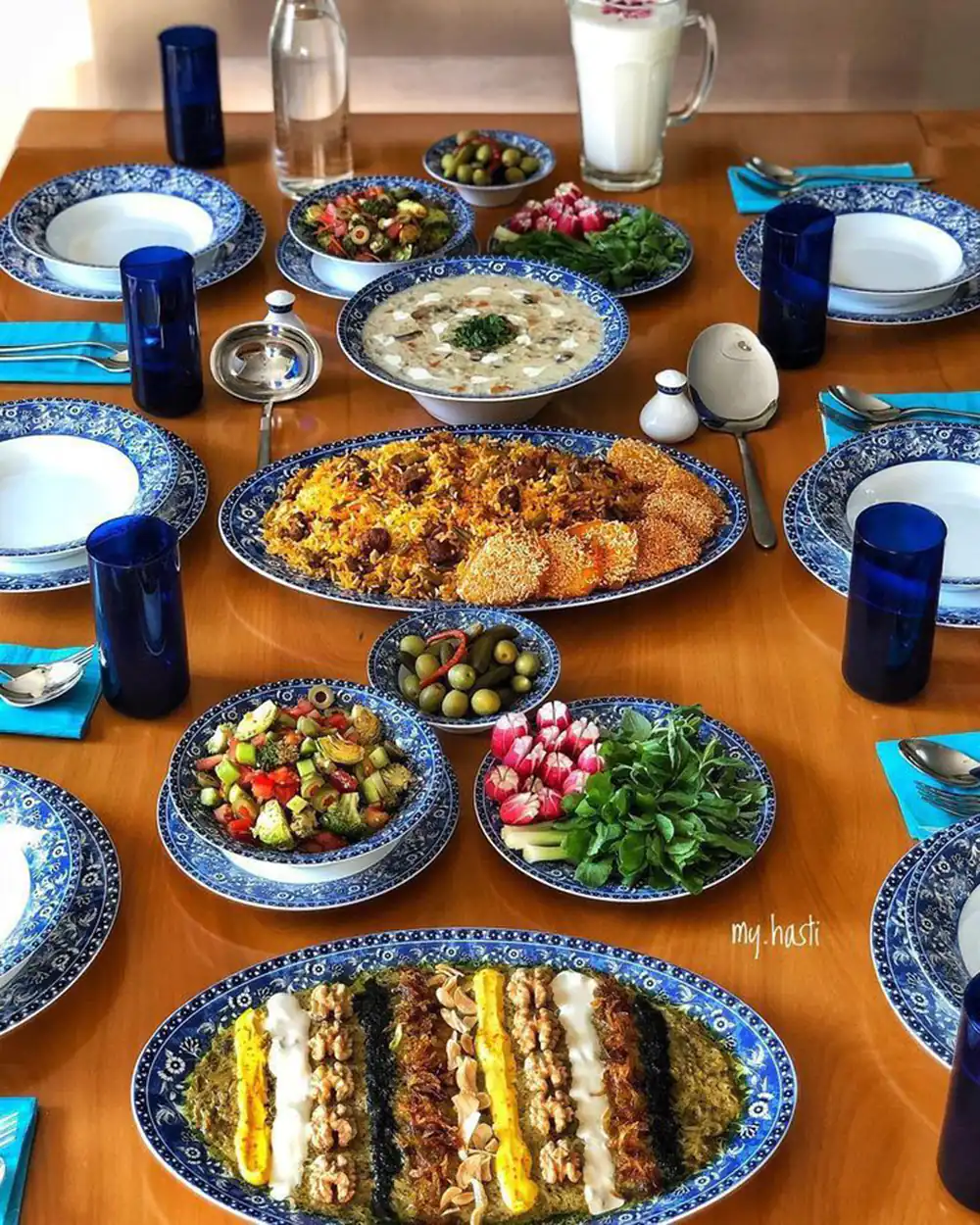 تزیین سفره شام ایرانی