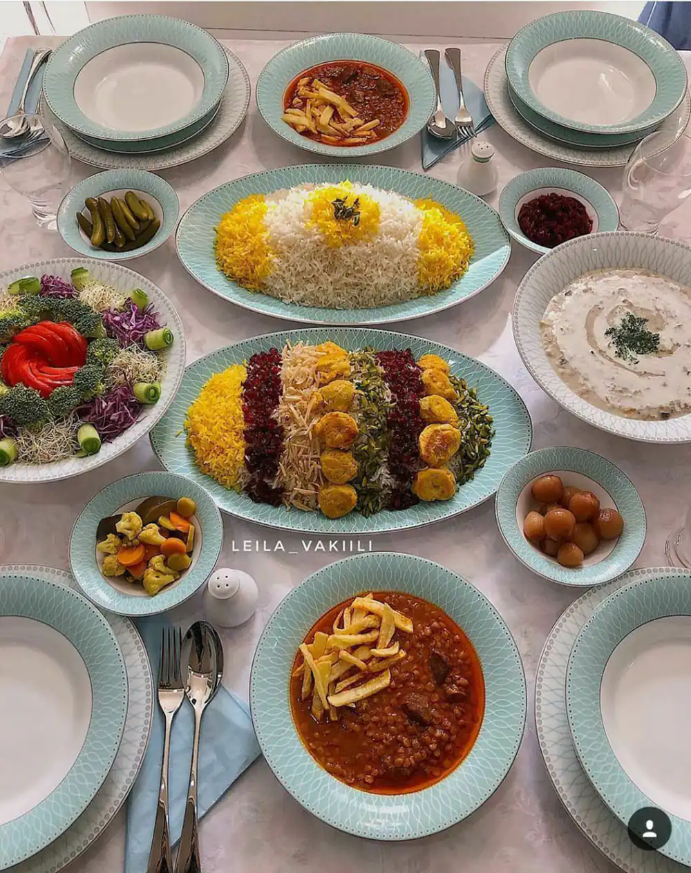 تزیین سفره شام ایرانی