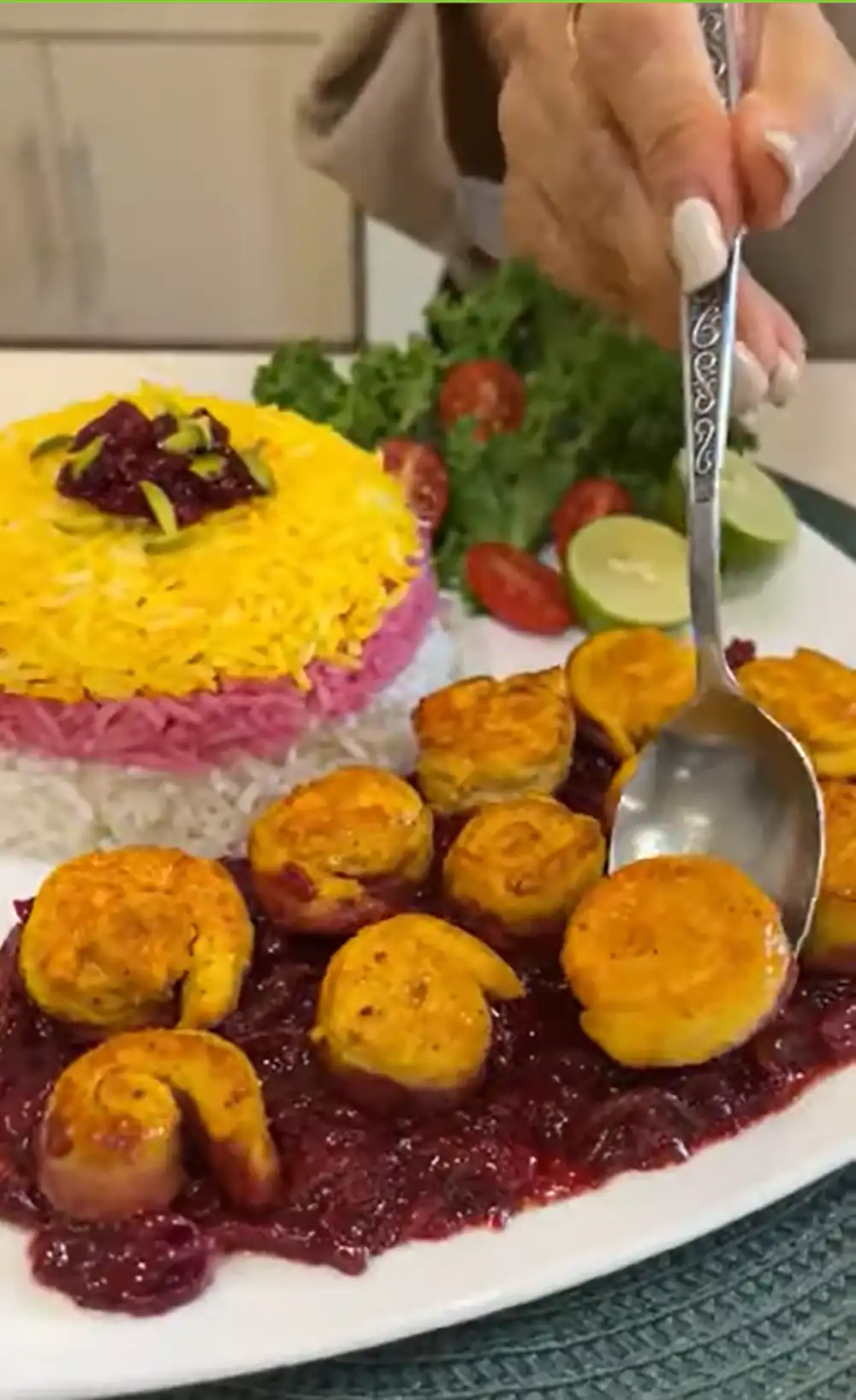 طرز تهیه آلبالو پلو با مرغ