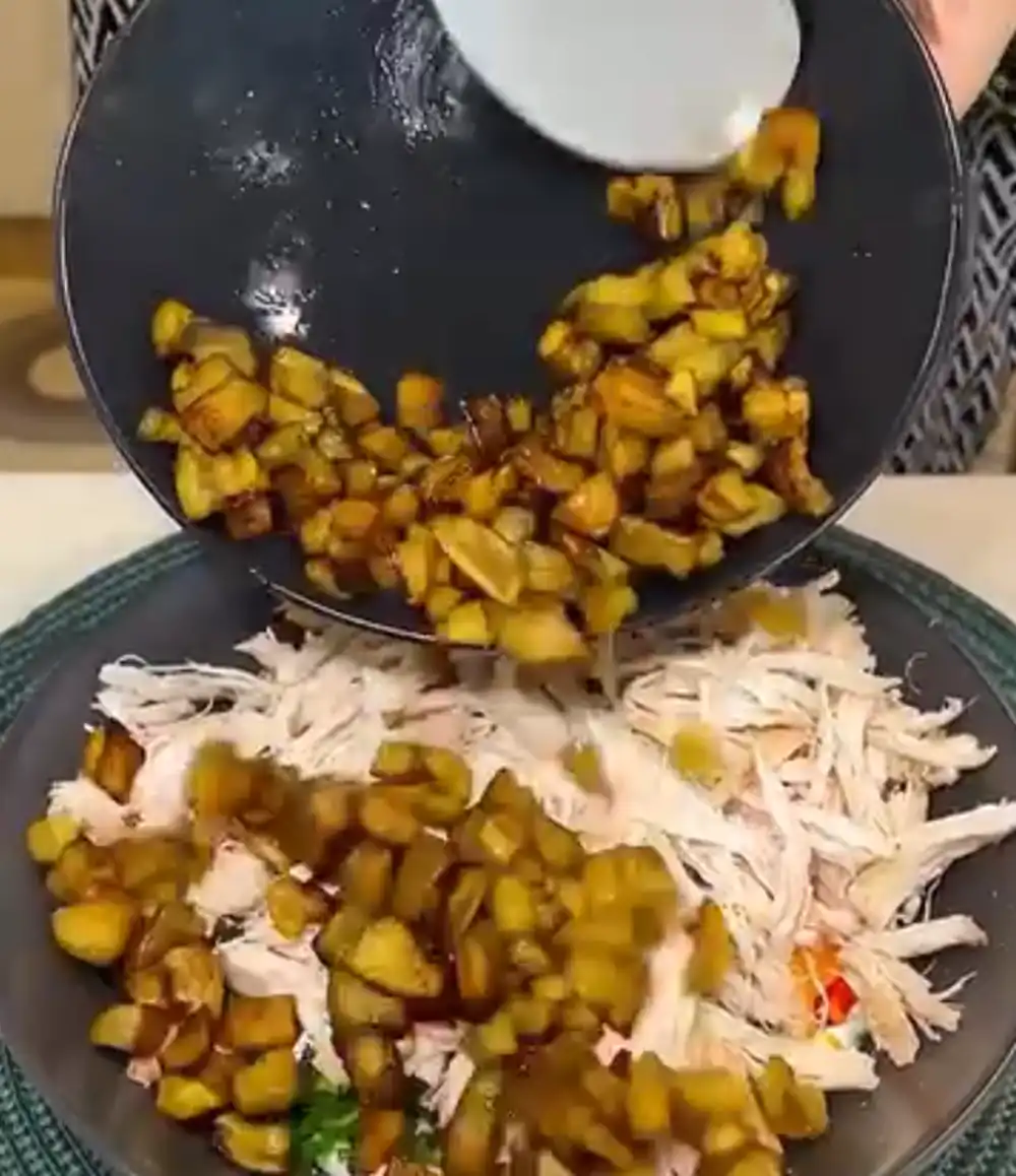 سالاد مرغ و بادمجان