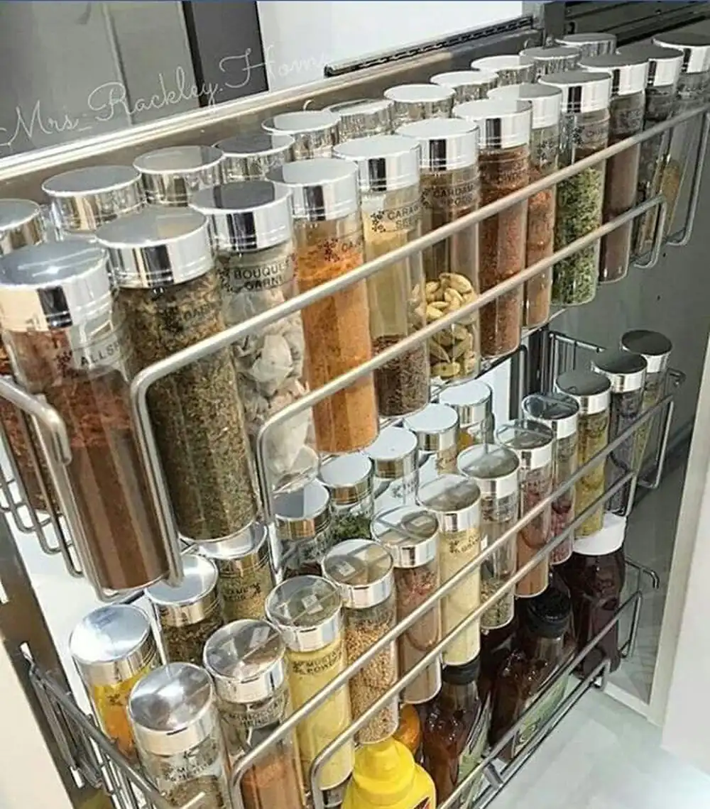 چیدمان کابینت ادویه