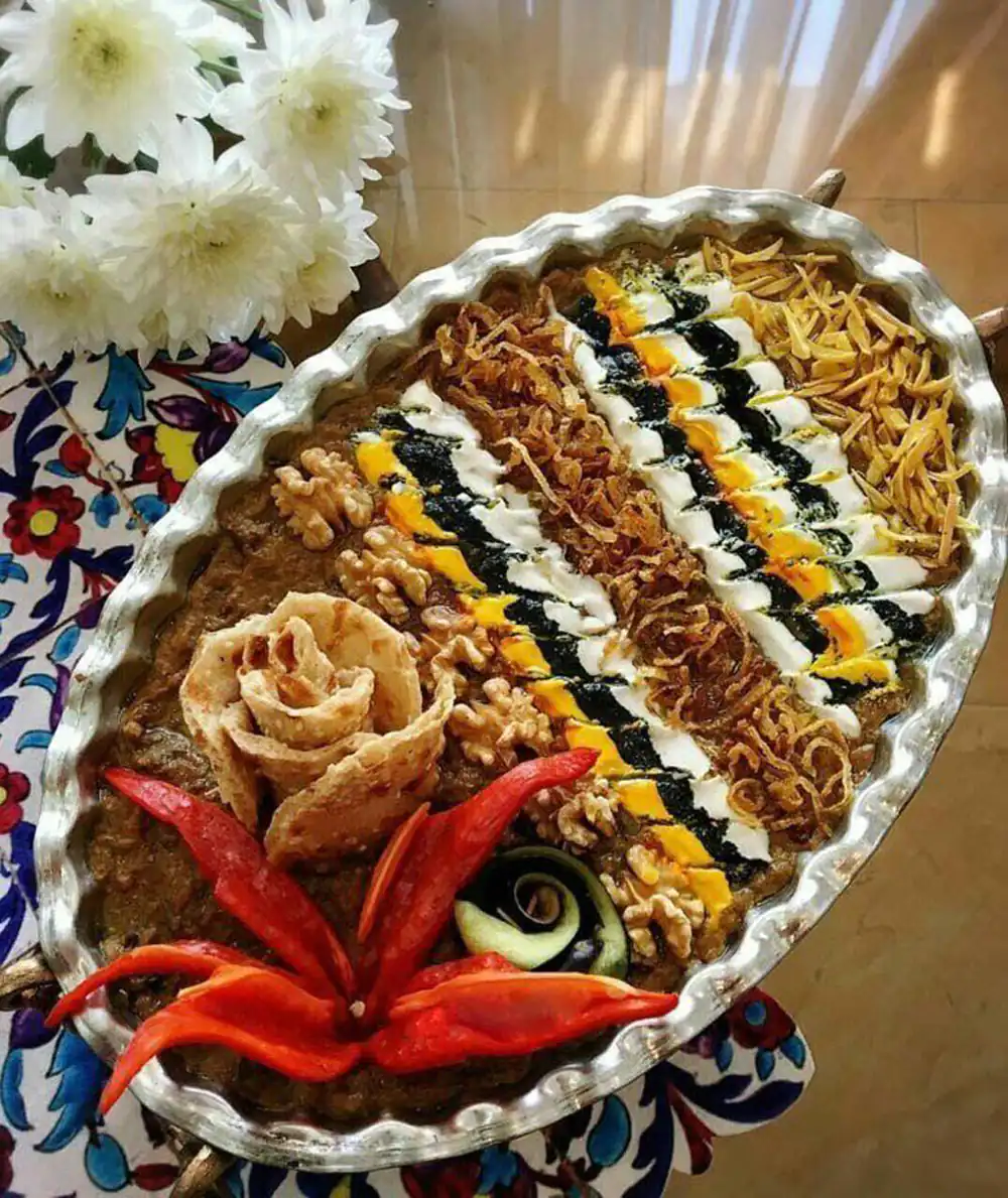 تزیین کشک و بادمجان مجلسی