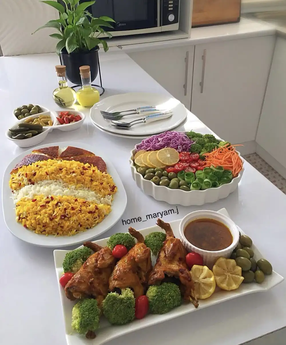 تزیین سفره شام عروس