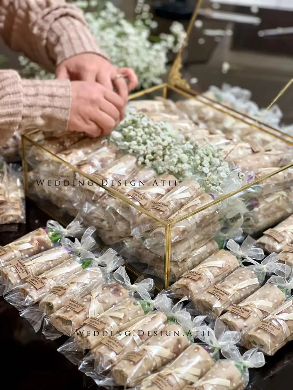 تزیین نون پنیر سبزی عروس