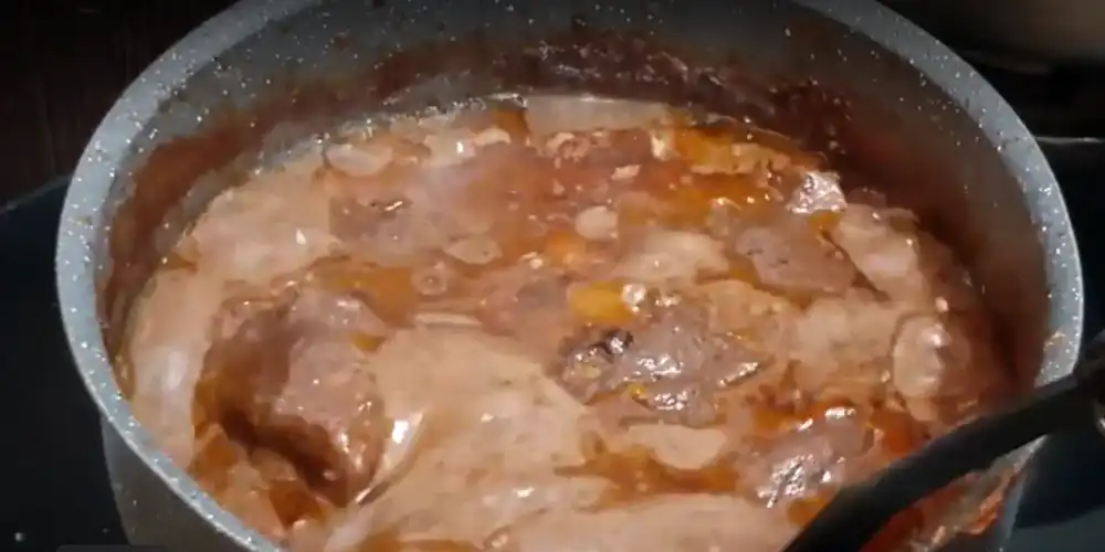 طرز تهیه خورشت فسنجان جا افتاده