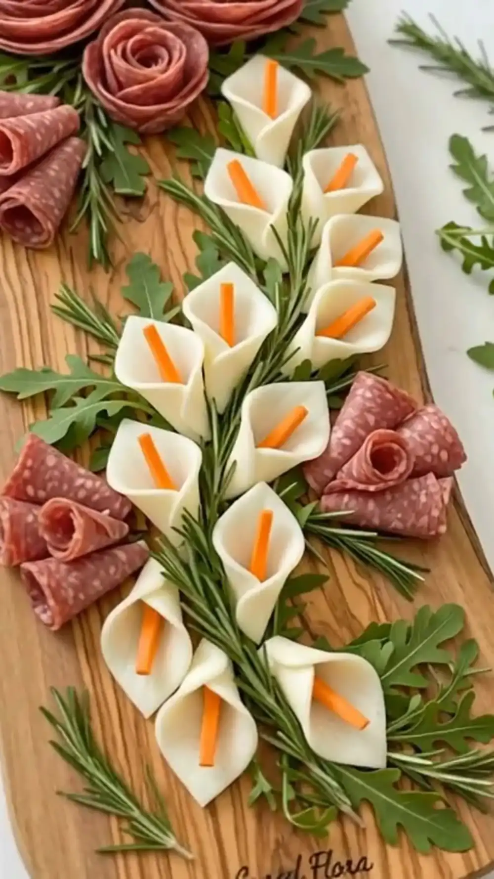 تزیین غذا به شکل گل
